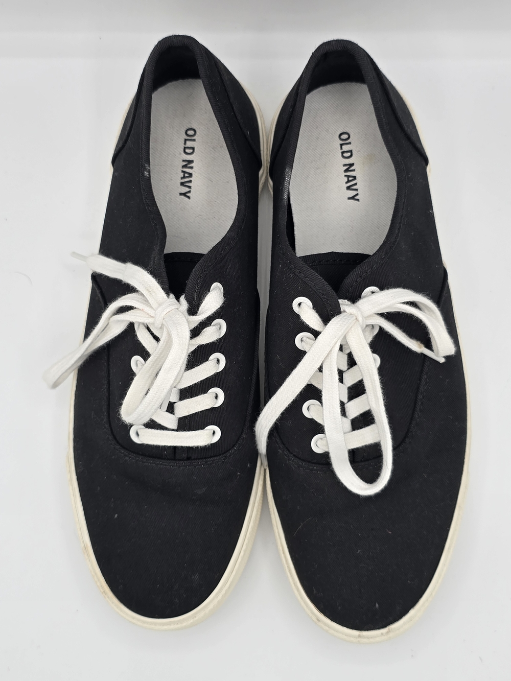 Old Navy Black Canvas Lace-Up Sneakers Size 10